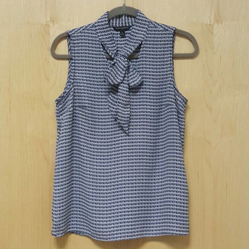 Banana Republic Factory Blouse Top size Small